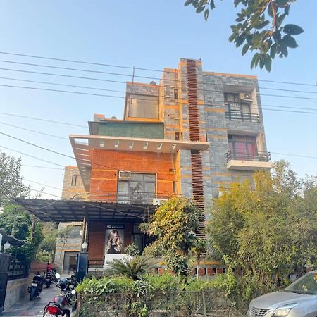Hotel Warm Welcome - Noida Sector 51 외부 사진