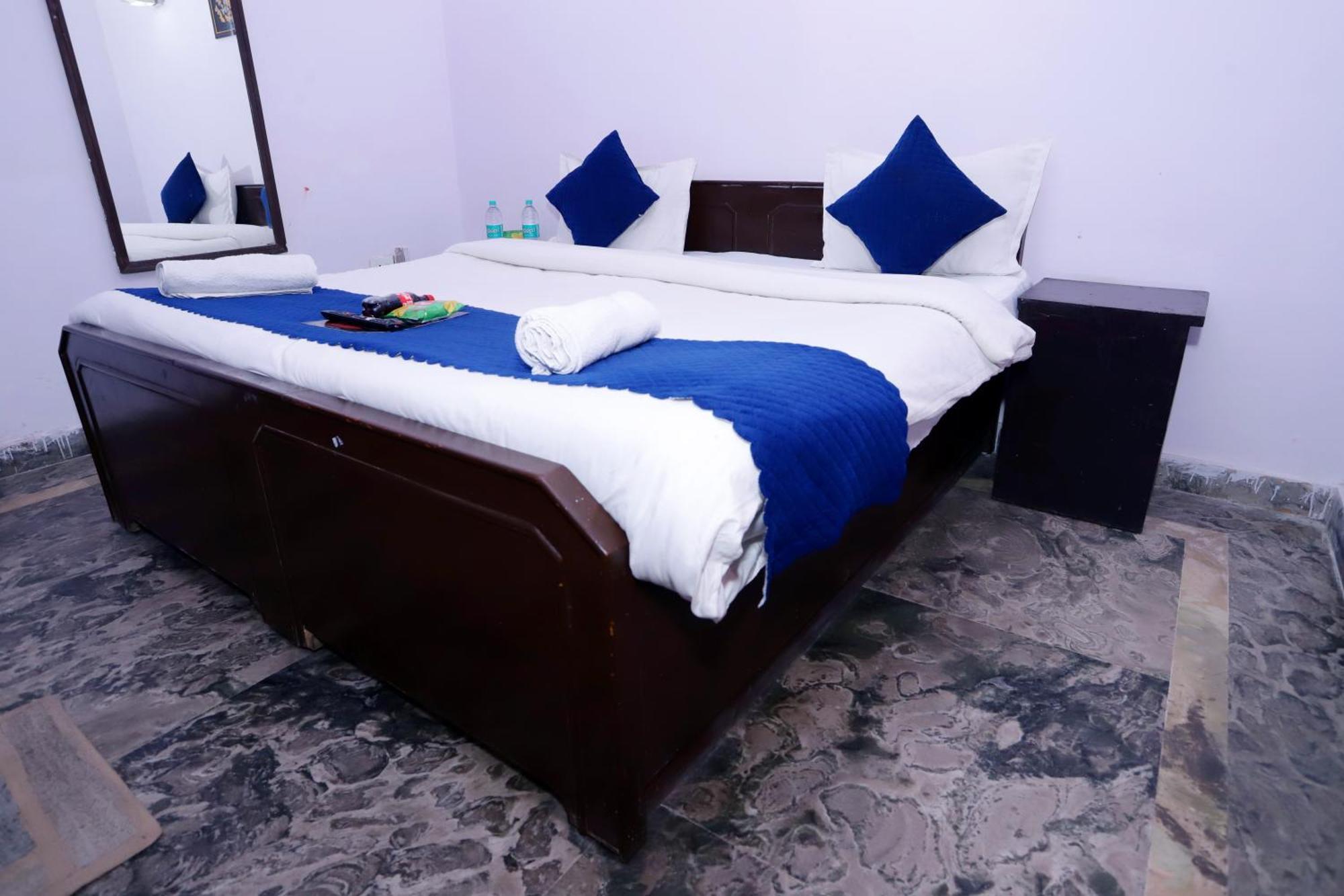 Hotel Warm Welcome - Noida Sector 51 외부 사진