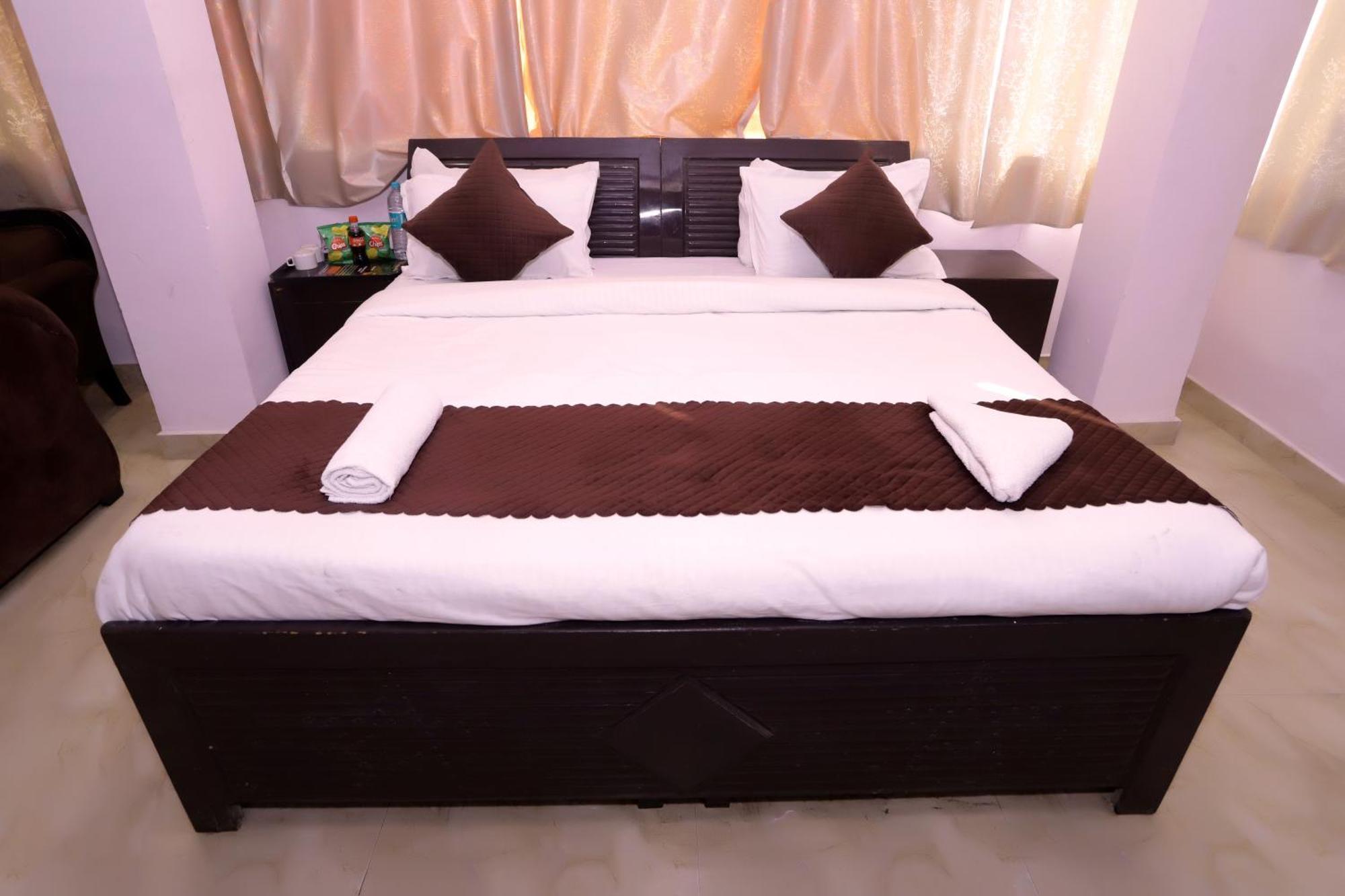 Hotel Warm Welcome - Noida Sector 51 외부 사진