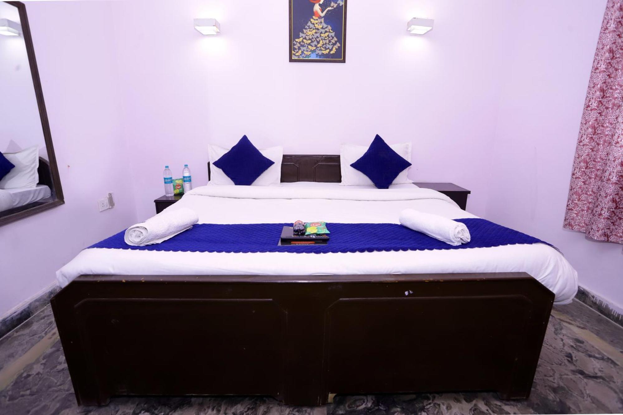 Hotel Warm Welcome - Noida Sector 51 외부 사진